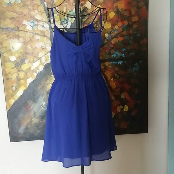 Royal blue 💙 Dress - Picture 2 of 4